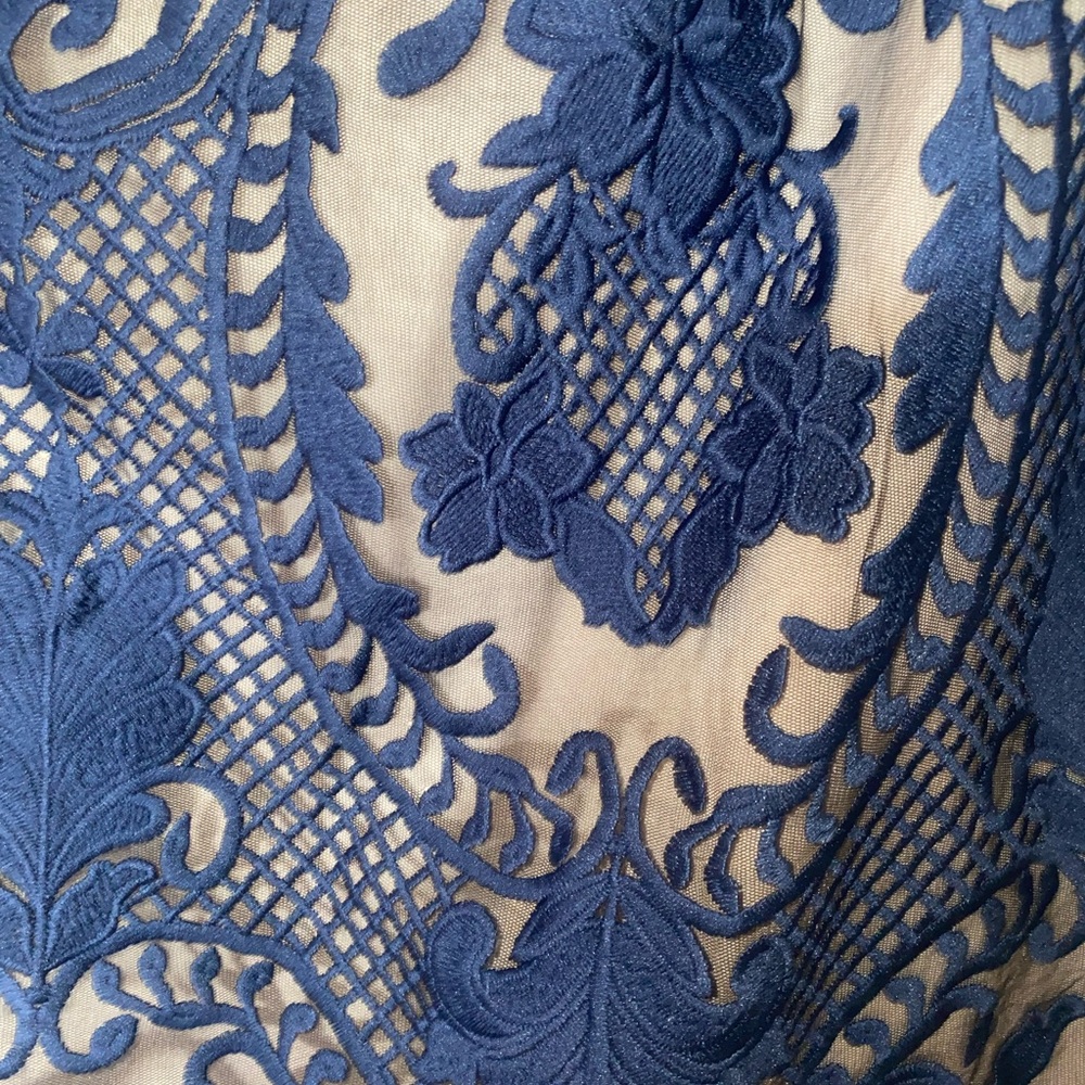 Navy blue Flounce top lace dress - Picture 5 of 5